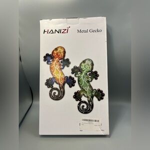 Hanizi 2 Pack Metal Geckos Indoor/ Outdoor Flat Wall Hangings NIB
